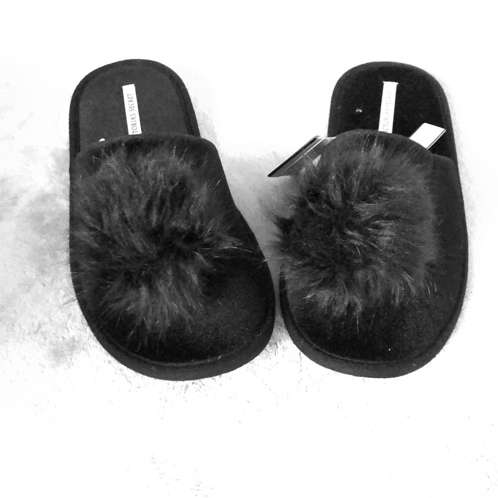 Victoria’s Secret Slippers